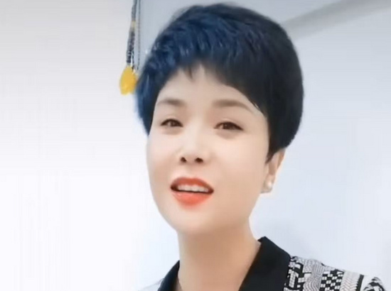 质朴的雅宁