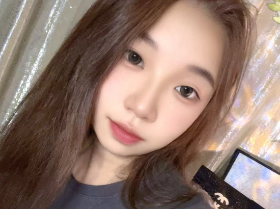 我脸1点也不圆