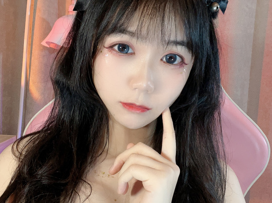 秀儿萌妹