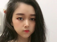 不会弹钢琴的宝