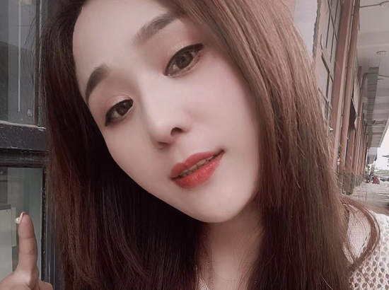 陈青儿吖
