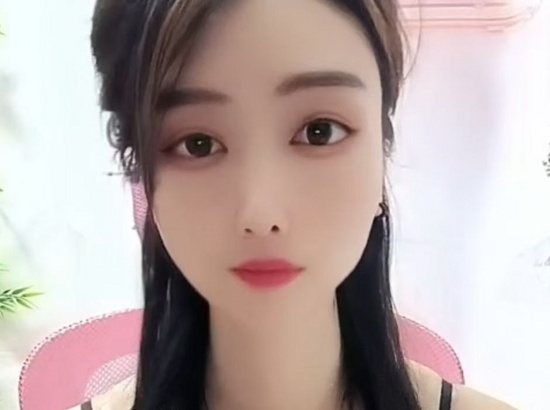 依伊兮