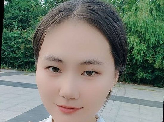 创飞微笑