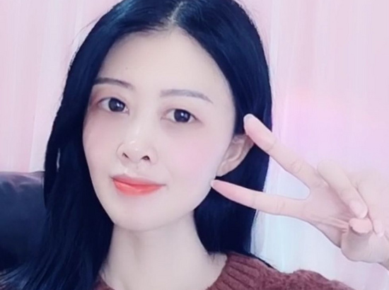 丫、丫吖