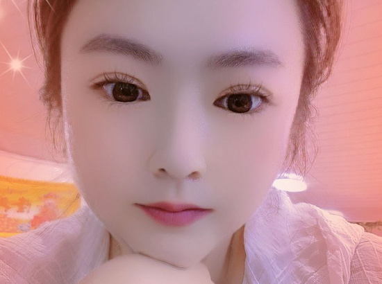 小于姐