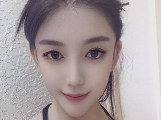 小晶吖