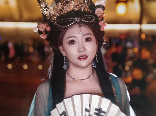 温小酒！