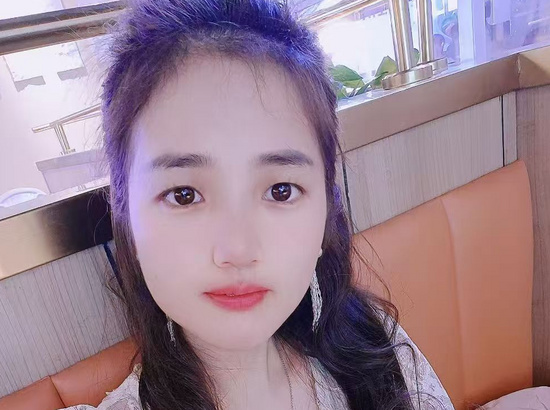 栀月儿
